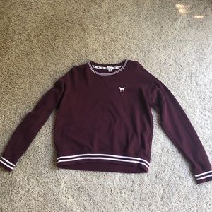 crew neck